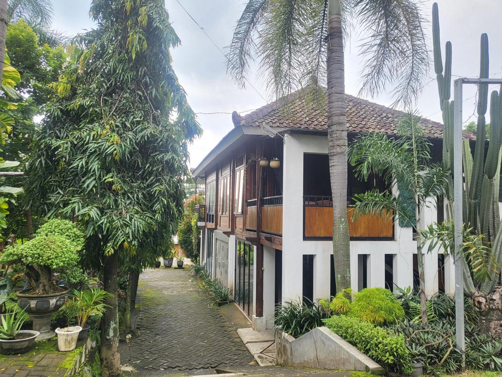 Reddoorz Syariah Near Wisata Durensewu Pandaan Jetak Exteriér fotografie